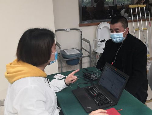 解鎖輔助器具適配新體驗(yàn) 龍泉驛區(qū)開展助聽器、假肢及矯形器適應(yīng)性訓(xùn)練